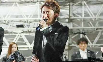 読者が選んだ、最も好きな「嵐」の曲アンケートTOP5　「花より男子」の曲は何位に？　2位には大野智が「輝く！」名曲が【AERAアンケート】